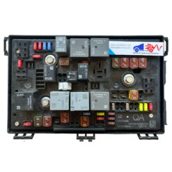 Vauxhall Opel Astra J Petrol Fuse box 13302309 | QA